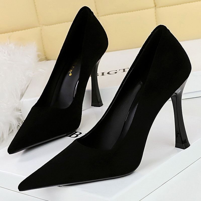 BIGTREE Shoes Замшевые черные  – обзор и цена Shoe Tree